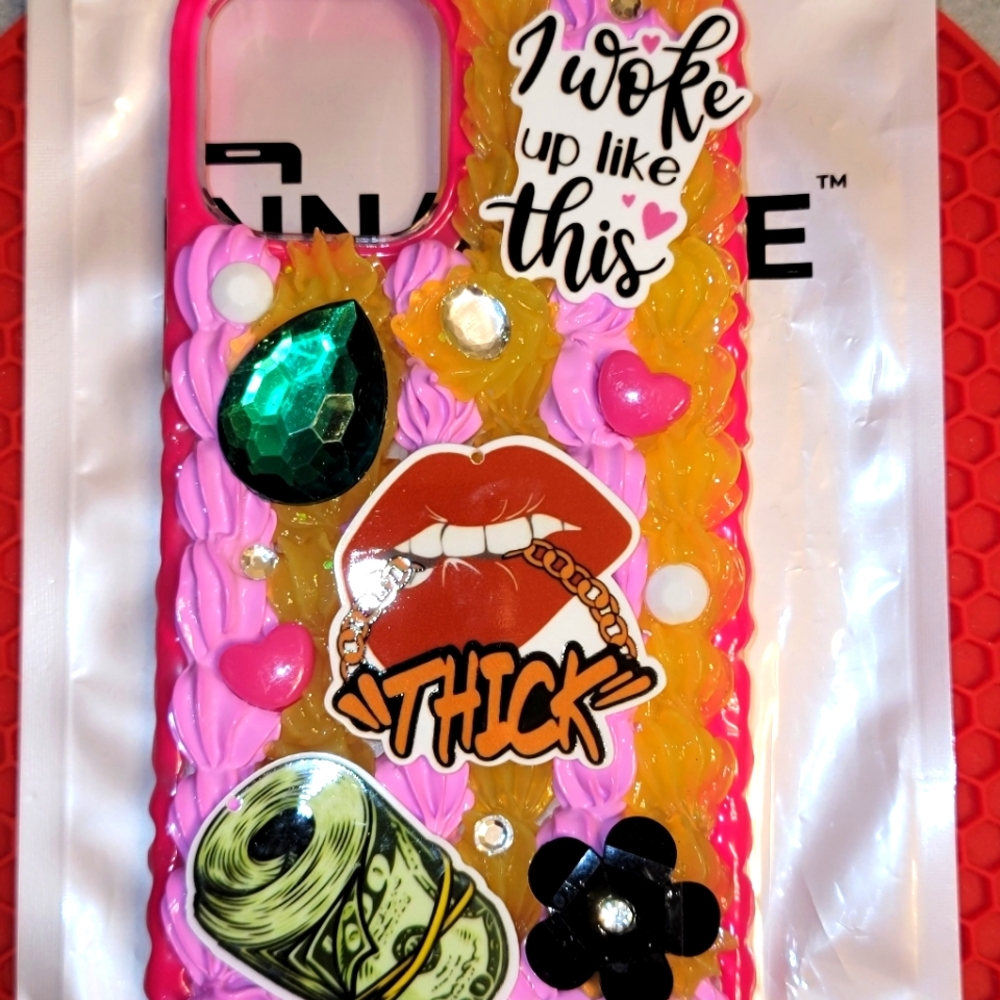 New decoden phone case iPhone 12pro.